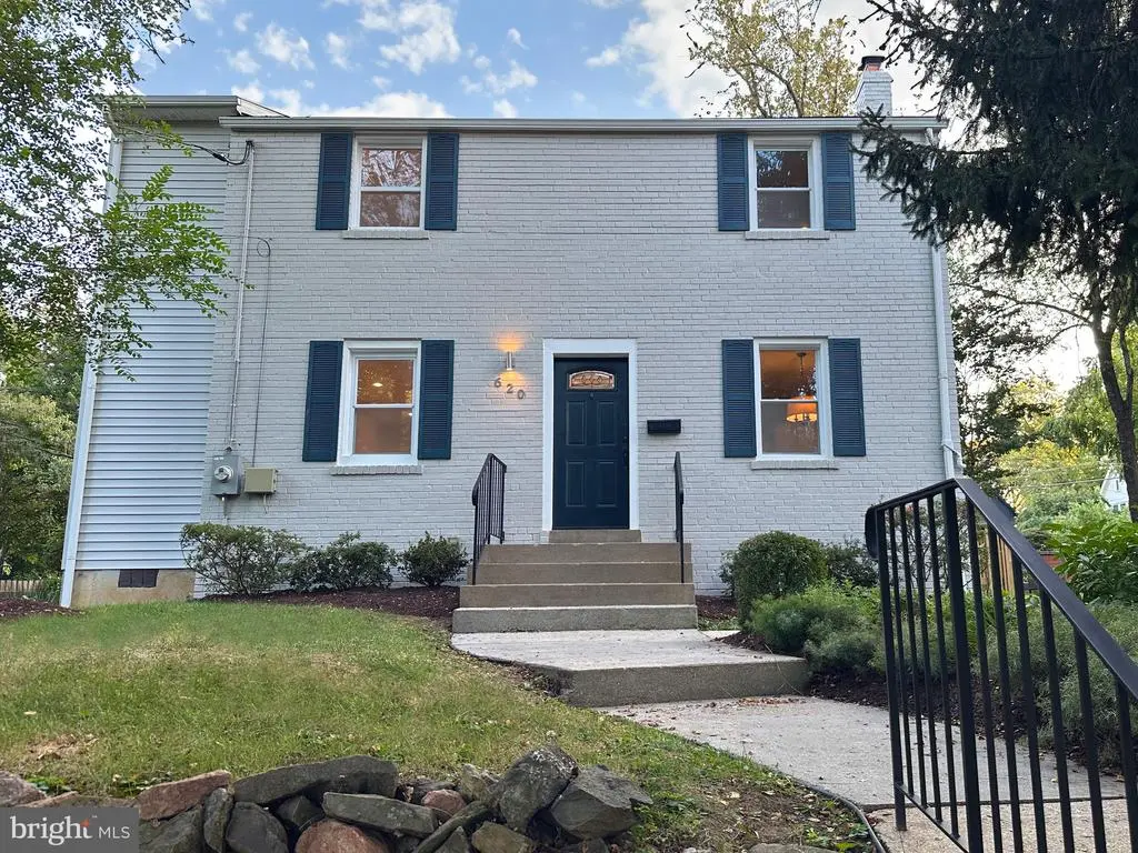 620 Woodside Pkwy, Silver Spring