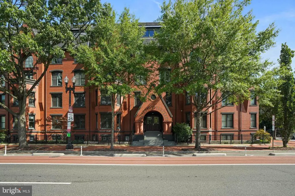 1020 Pennsylvania Ave Se #404, WASHINGTON