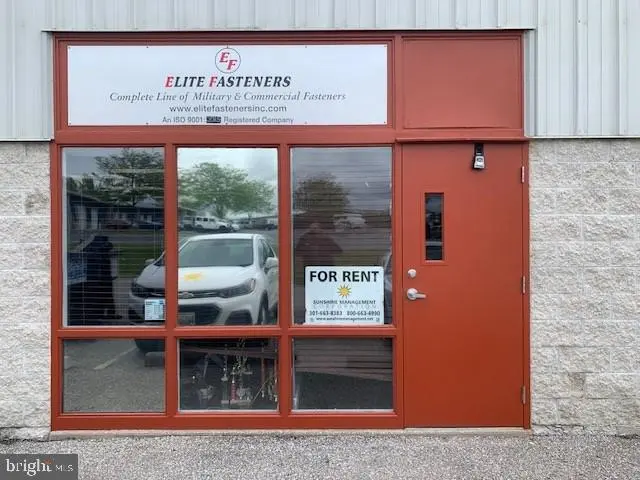 150 Airport Dr #11, Westminster