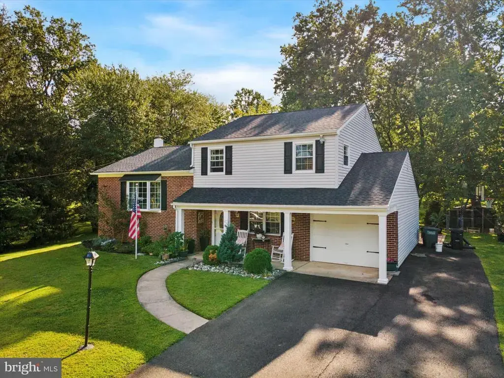 735 Spring Hill, FEASTERVILLE TREVOSE