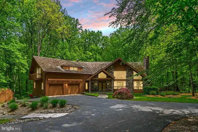 7641 Woodstream Way, Laurel