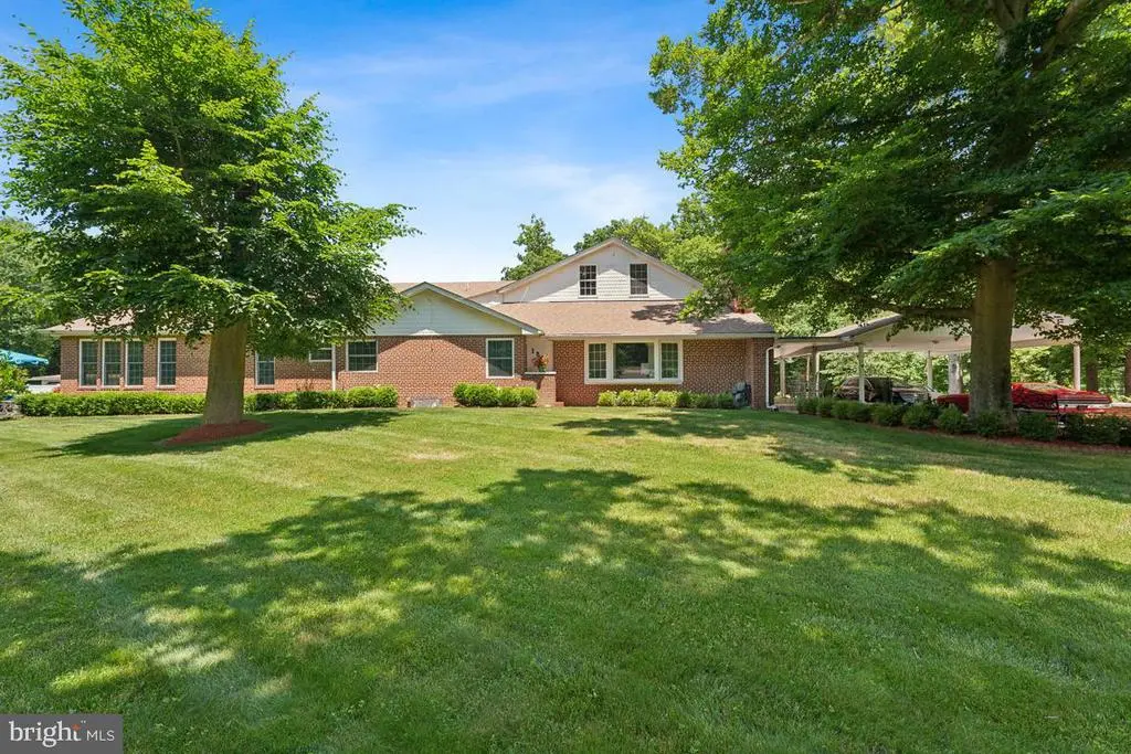 1211 Pine Ln, ACCOKEEK