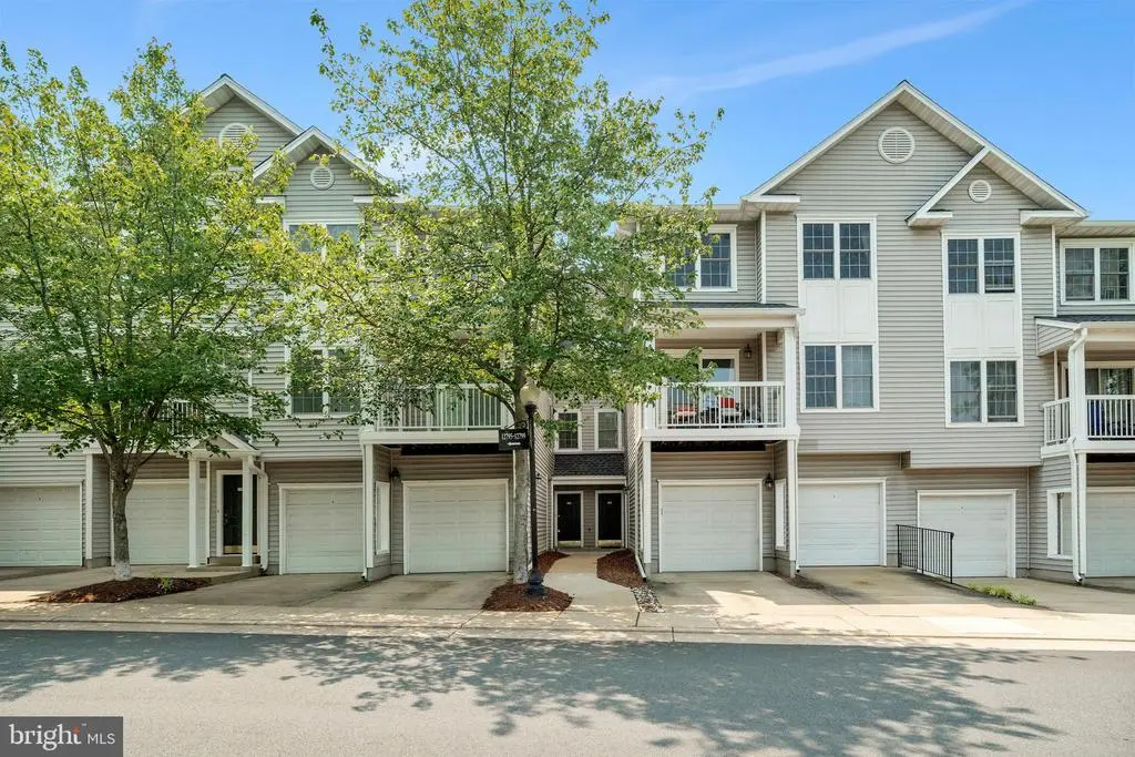 12805 Fair Briar Ln, FAIRFAX