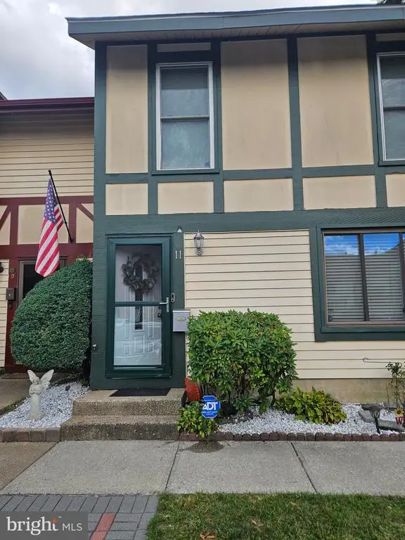 11 Dover Ct, CLEMENTON