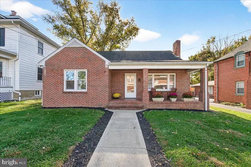 110 Lakin Ave, Boonsboro