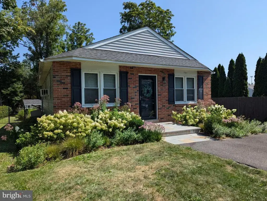 731 Neshaminy Ave, WARRINGTON