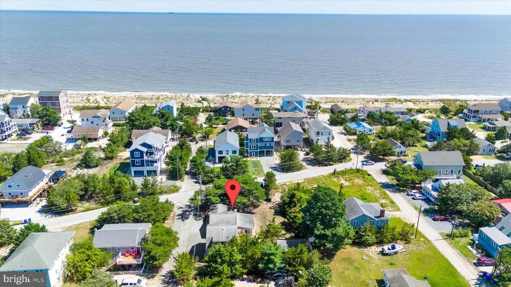 705 N Bay Shore Dr, MILTON