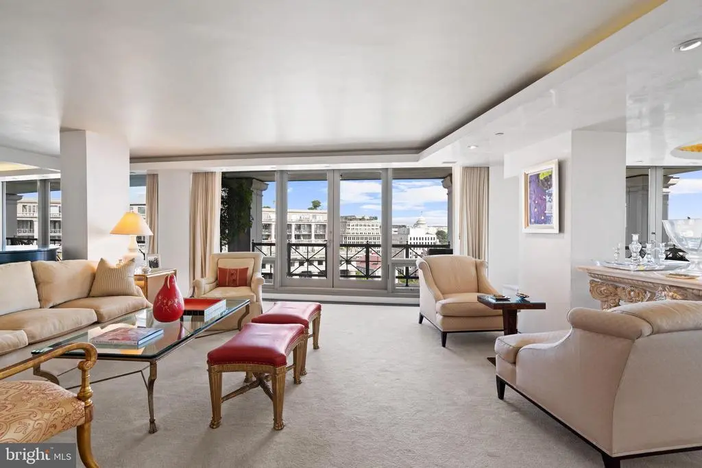 801 Pennsylvania Ave Nw #1218, WASHINGTON