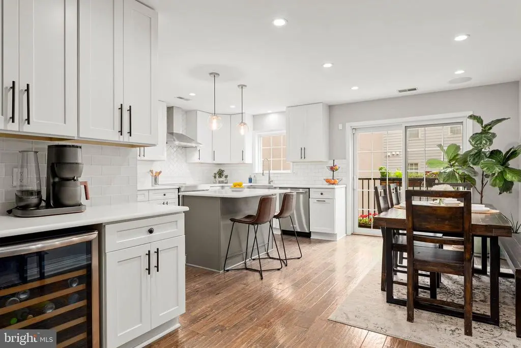 2330 Fairmount Ave #a, PHILADELPHIA