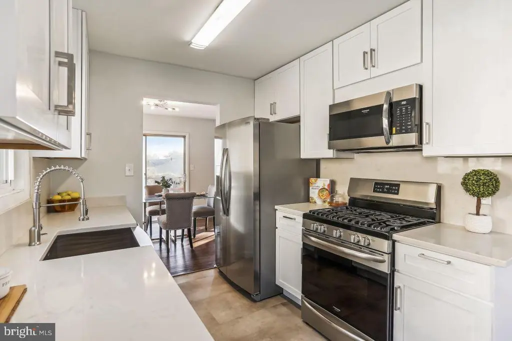 8005 Good Luck Rd, LANHAM