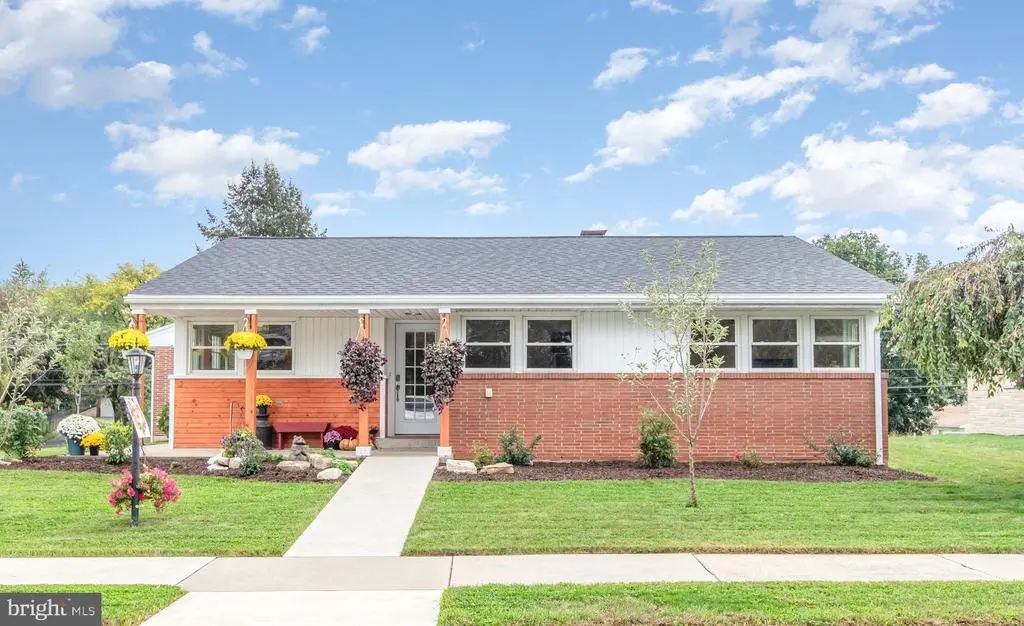 406 W Caracas Ave, HERSHEY