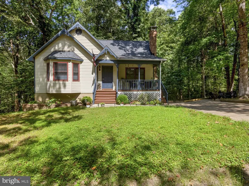 8533 Pine Blvd, LUSBY