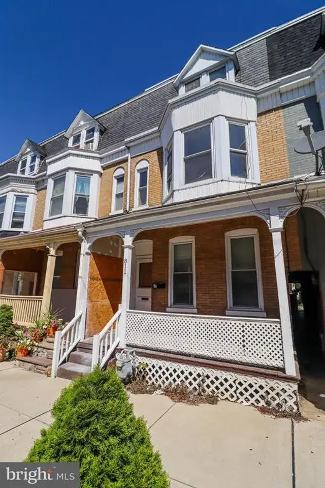 811 W Poplar St, York