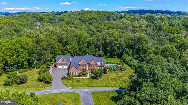 1703 Lake Forest Dr, Finksburg