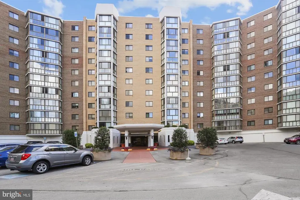 15100 Interlachen Dr #4-717, SILVER SPRING