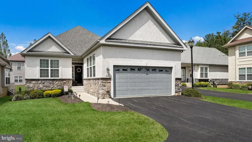 1602 Burnham Ct #6, WARRINGTON