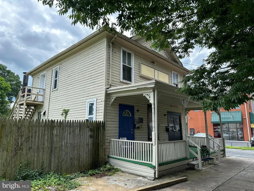 403 Diamond Ave, GAITHERSBURG