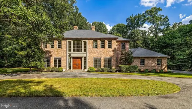 12 Spring Forest Ct, Owings Mills