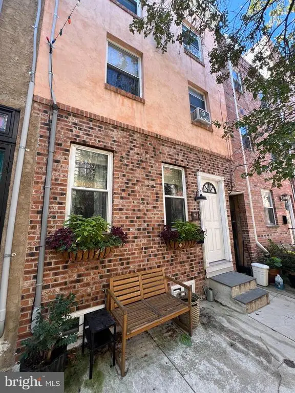 922 League St, PHILADELPHIA