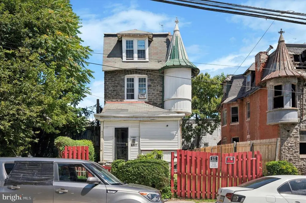 6227 Baynton St, PHILADELPHIA