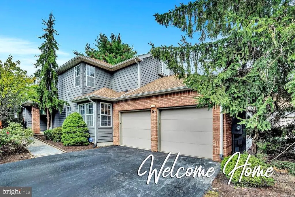 10 Sawgrass Ct, MONROE TOWNSHIP