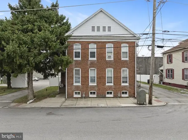 515 Stock St, Hanover