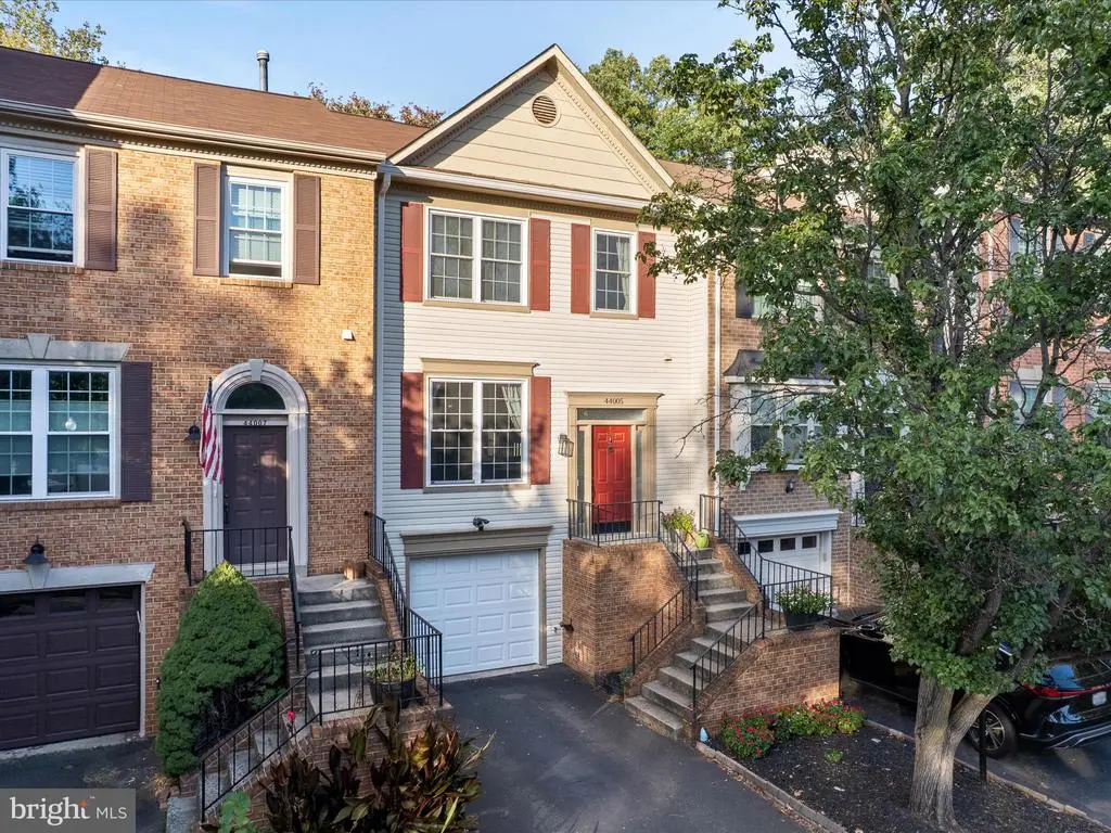 44005 Gala Cir, ASHBURN