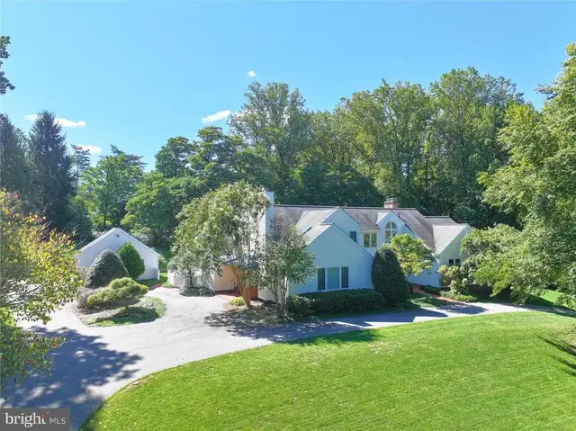 2020 Skyline Rd, Towson