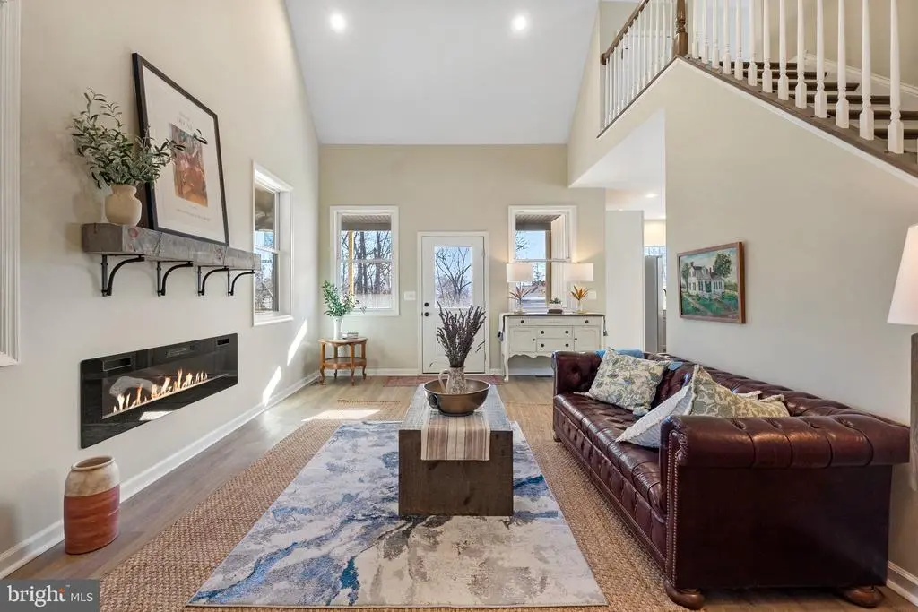 71 Arthur Burke Lane, FRONT ROYAL