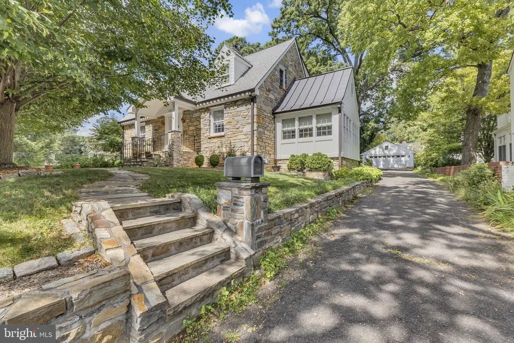 6223 Langston Blvd, ARLINGTON