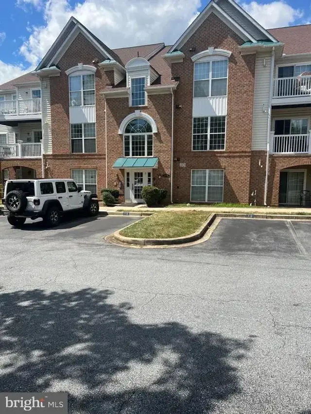 2503 Coach House Way #1c, Frederick