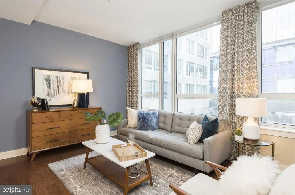 1900-24 Arch Street, PHILADELPHIA