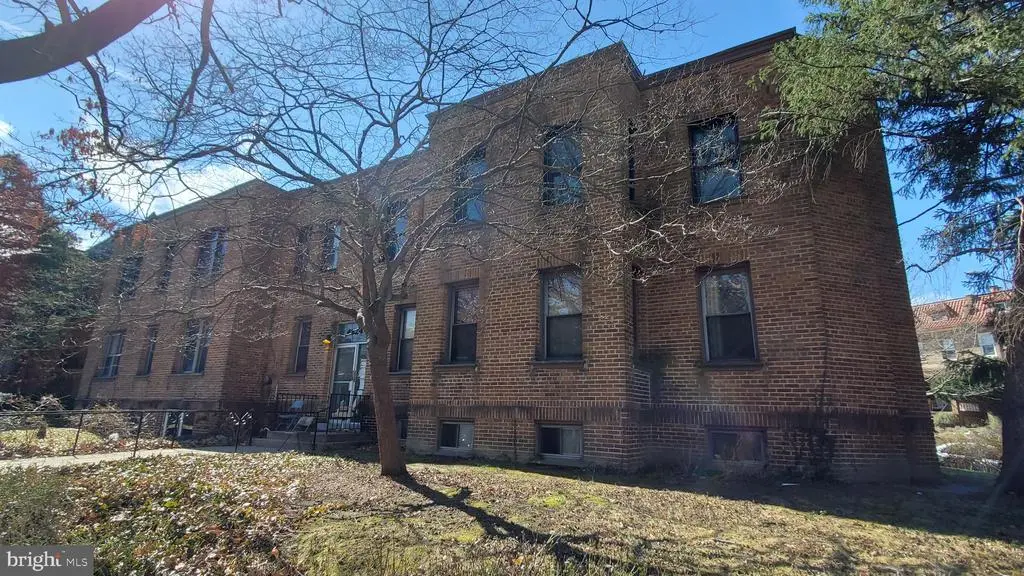 4524 Iowa Ave Nw, WASHINGTON