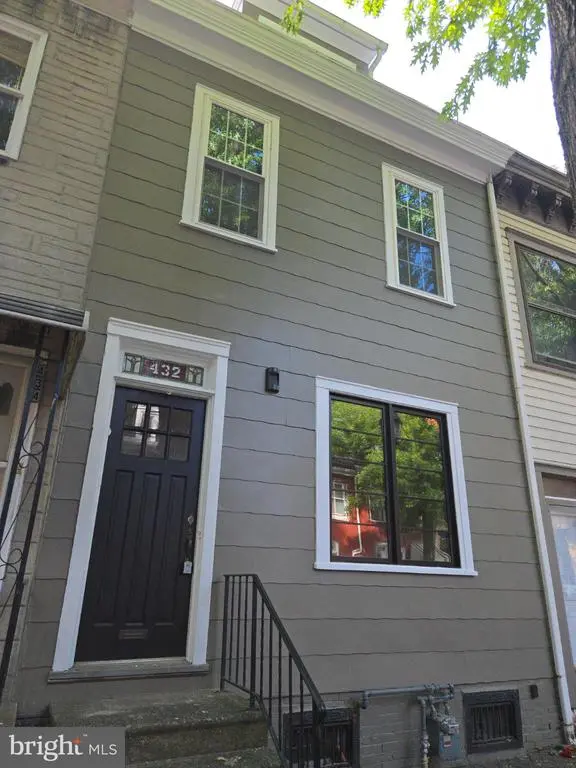 432 S 6th St, READING