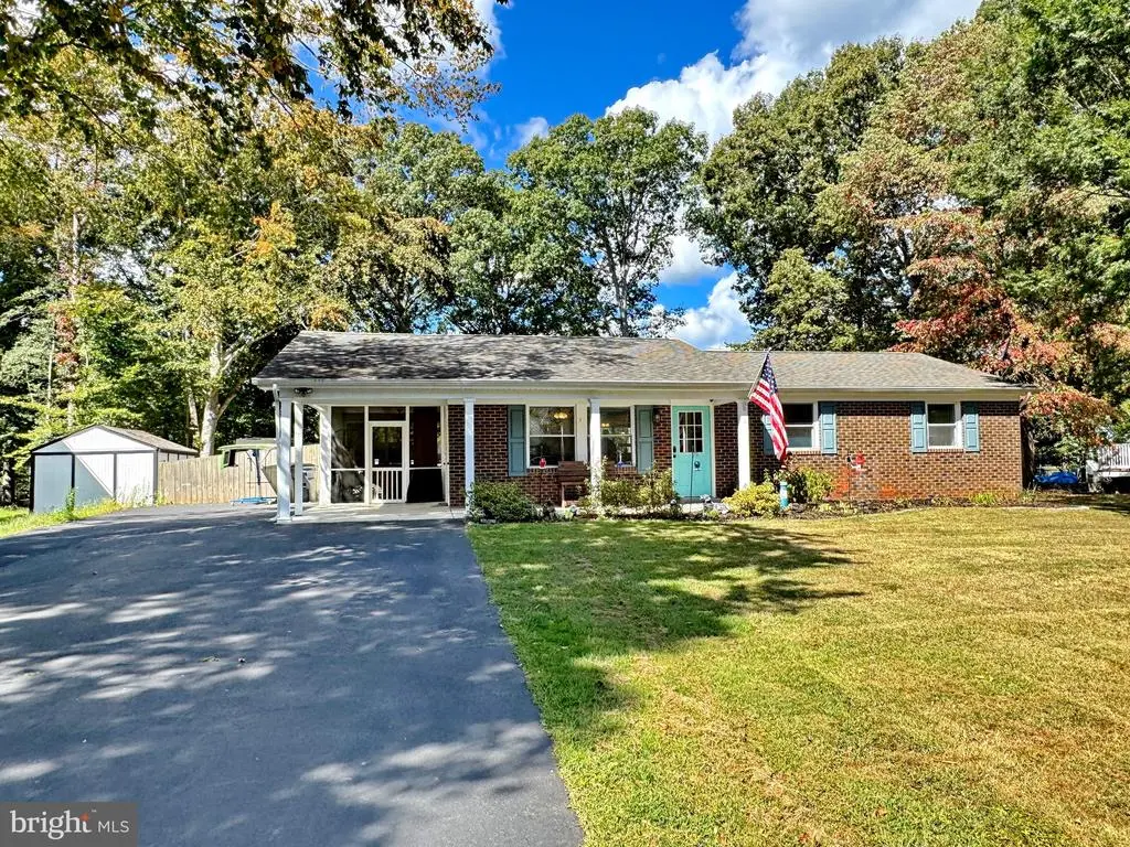 25890 Hills Dr, Mechanicsville