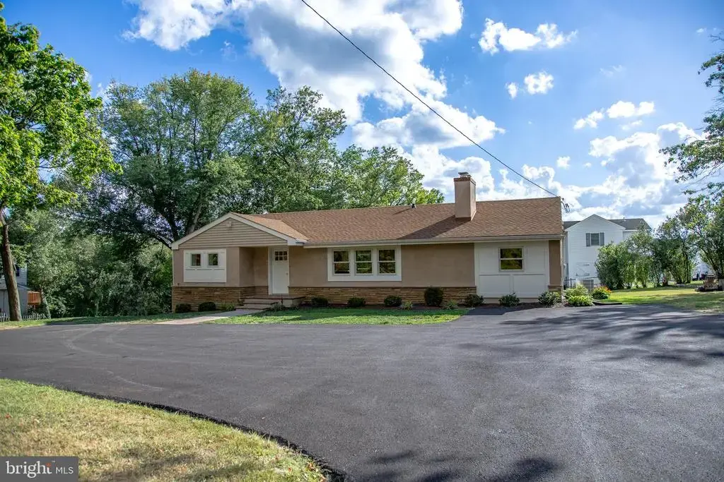 1870 Bristol Rd, SOUTHAMPTON