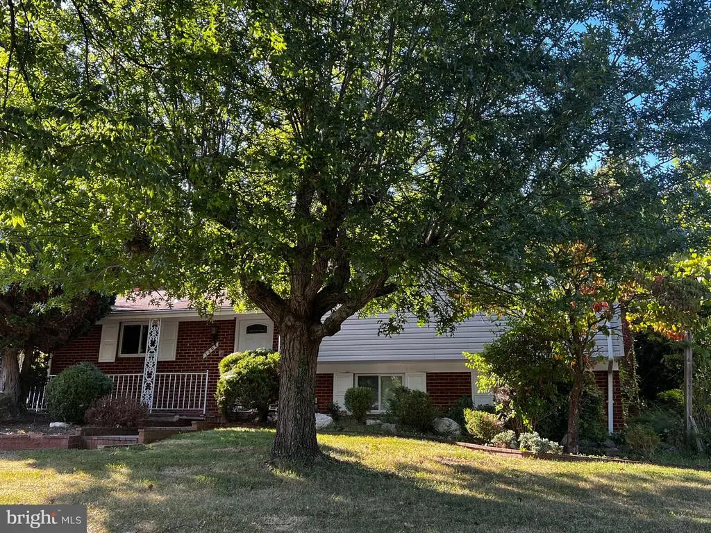 1204 Raydale Rd, Hyattsville