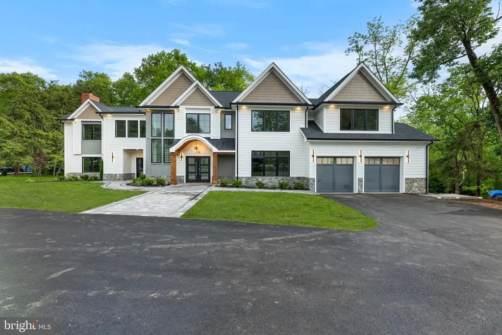 116 Hunt Dr, PRINCETON