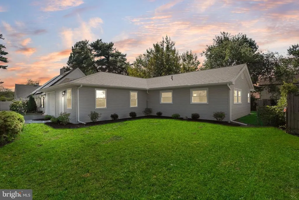 9 Spindletop Ln, Willingboro