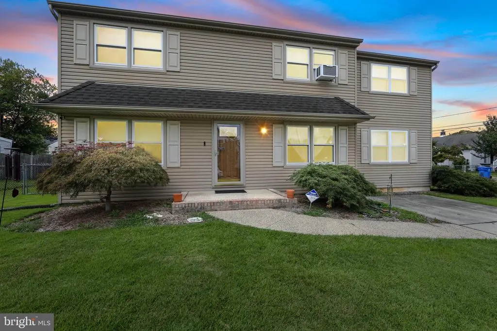 93 Wellington Pl, BURLINGTON