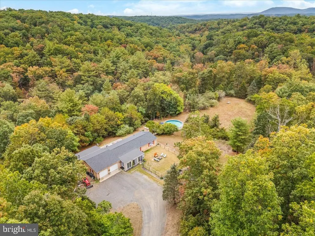 14457 Maple Ridge Rd, HANCOCK