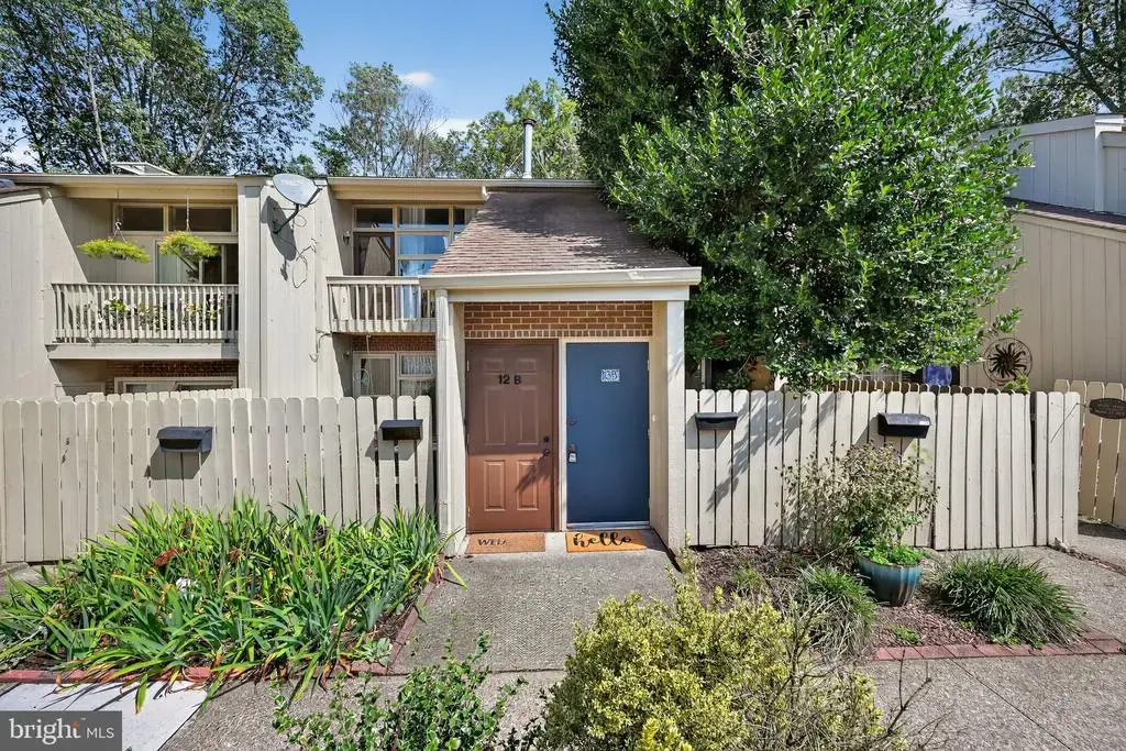 13-b Oscar Hammerstein Way, NEW HOPE
