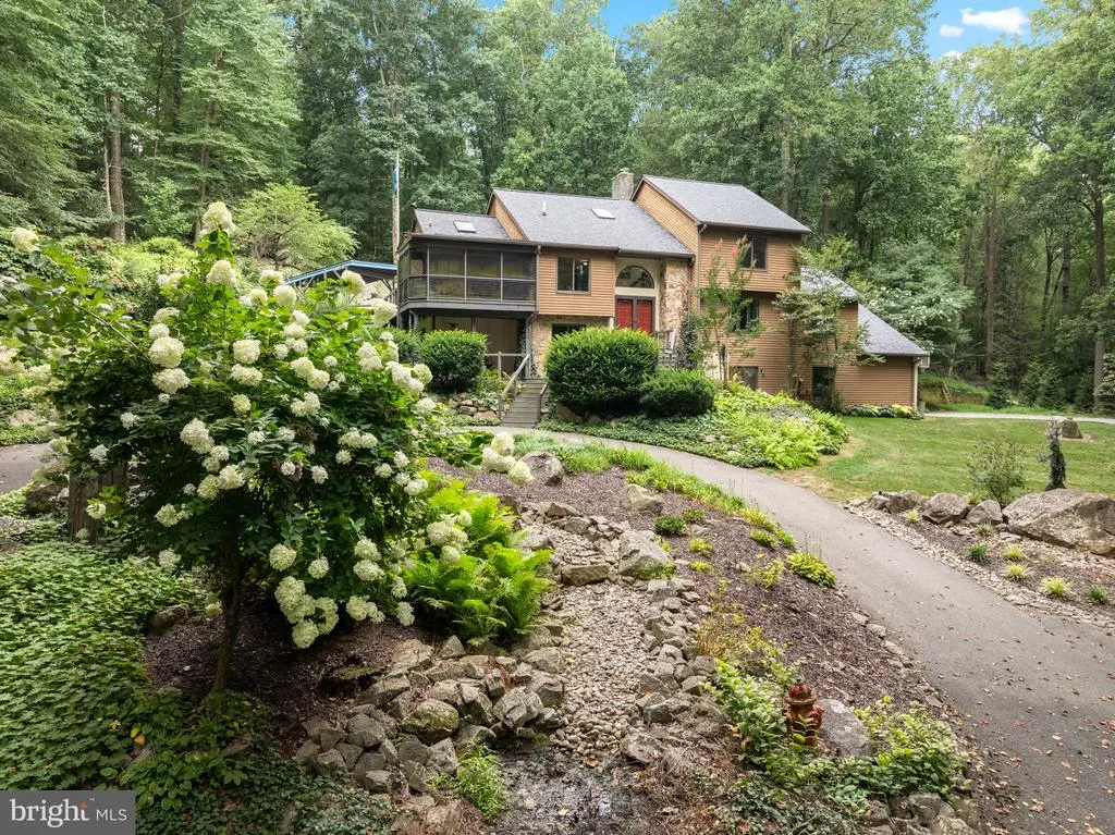 41 Lyons Run Rd, GLENMOORE