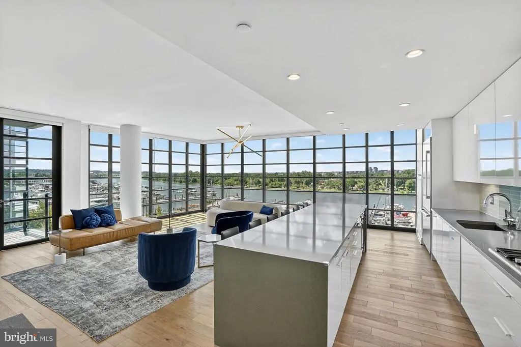 45 Sutton Sq Sw #509, WASHINGTON
