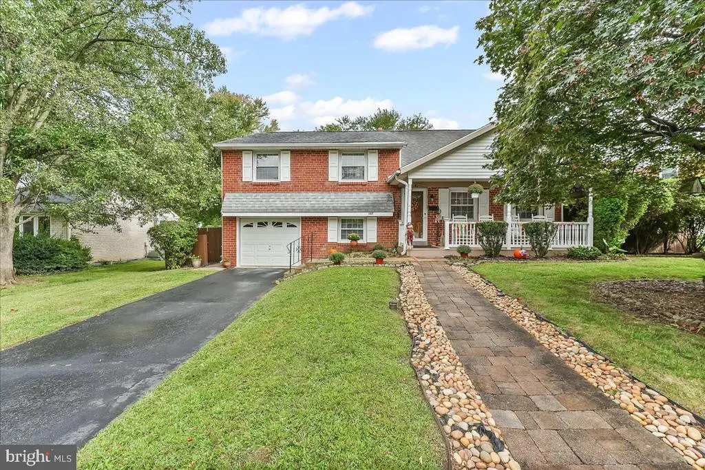 107 Cambridge Rd, Brookhaven