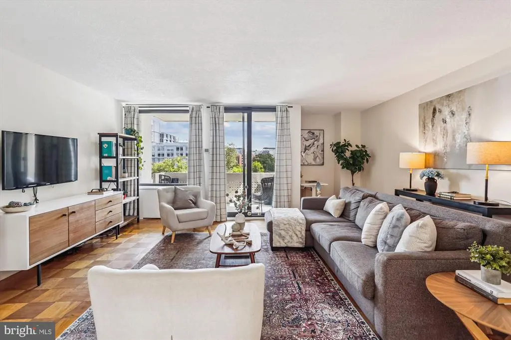 300 M St Sw #n400, WASHINGTON