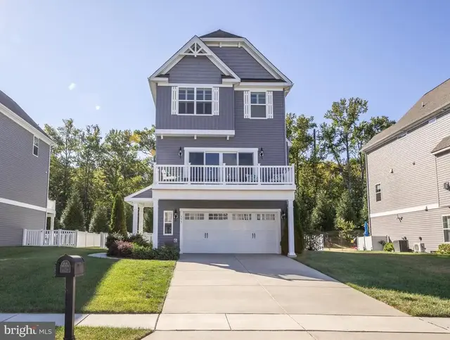 353 Marina Ave, Aberdeen