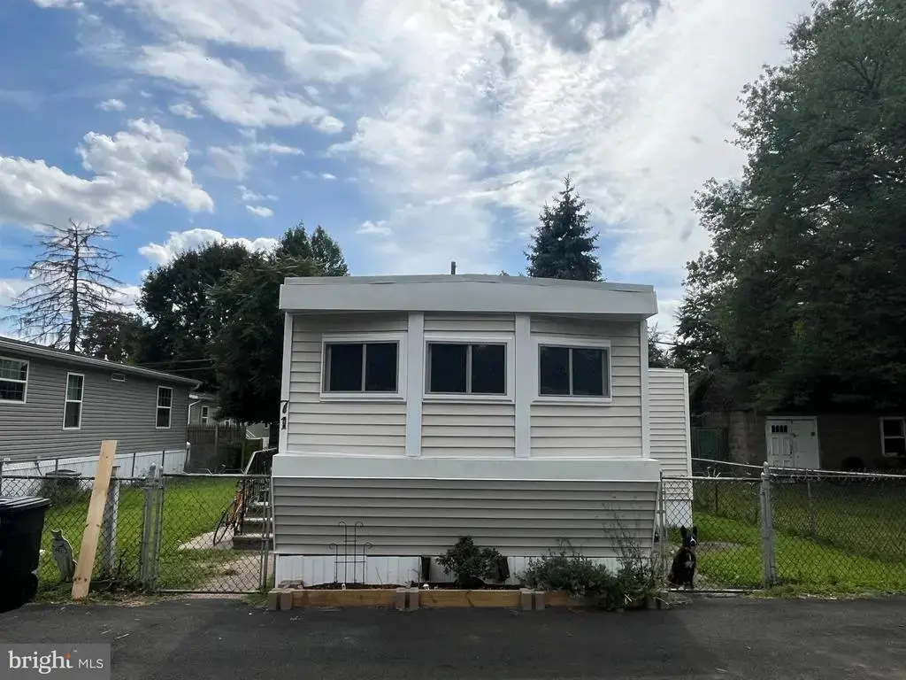 1445 Old Bristol Pike #71, MORRISVILLE