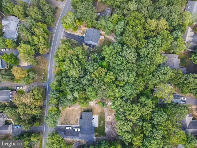 1233 Lakeview Pkwy, Locust Grove