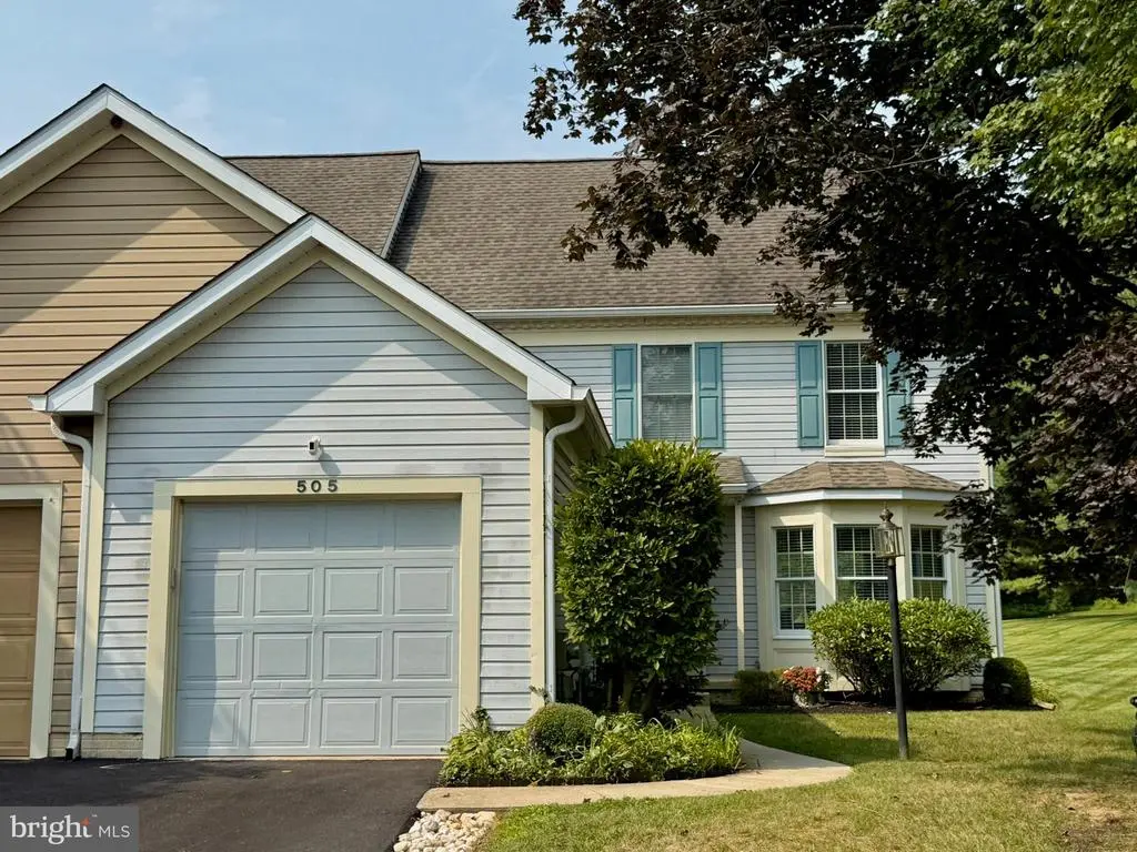 505 Dunbarton Ct #72, CHADDS FORD